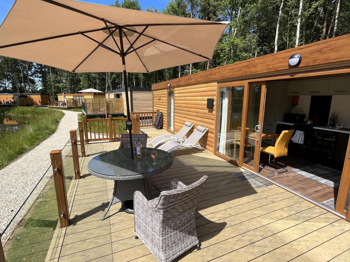 יורק Oak Boutique Lodge Includes Hot Tub Air Con & Dog מראה חיצוני תמונה